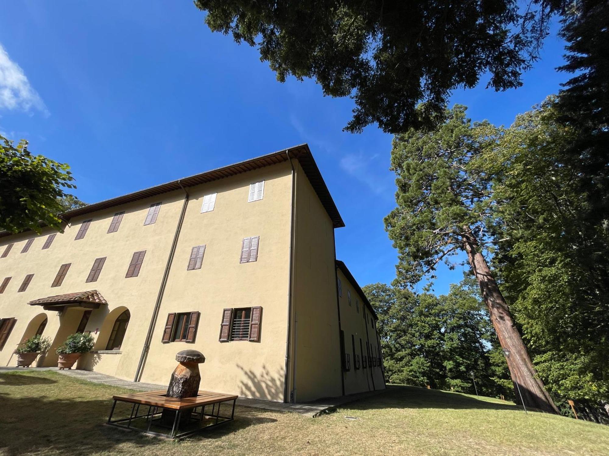 Hotel Rifugio La Foresta Валломброза Экстерьер фото