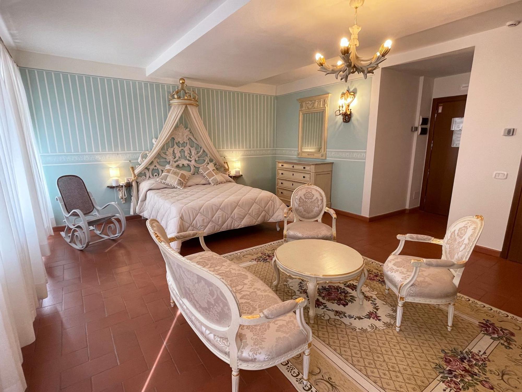 Hotel Rifugio La Foresta Валломброза Экстерьер фото